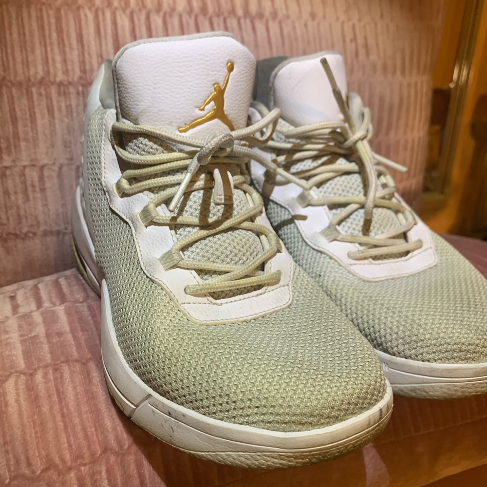 JORDANS